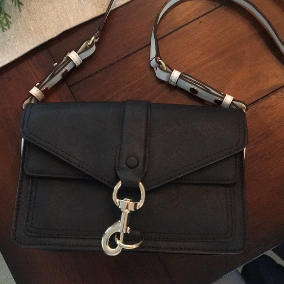 Rebecca Minkoff Handbags - R ebecca Minkoff crossbody bag 🖤